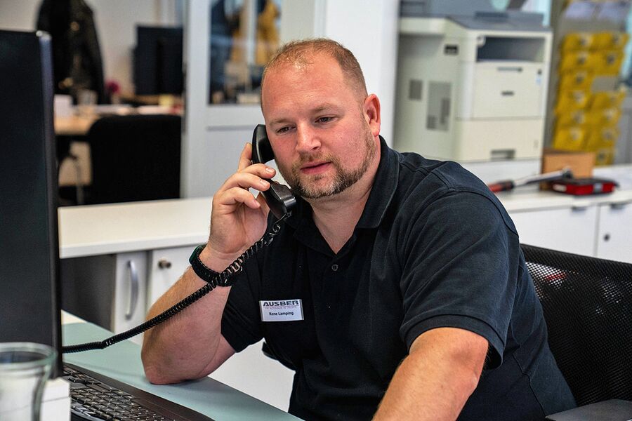 Link zur Seite Kontakt / Service